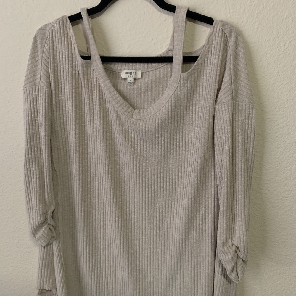 Off the shoulder oatmeal-colored - fits oversized